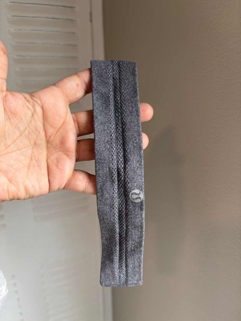 Lululemon,Nike & Athleta Performance Headband Bundle Set of 5 Athletic Hairbands - Picture 5 of 6
